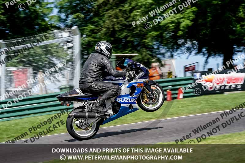 cadwell no limits trackday;cadwell park;cadwell park photographs;cadwell trackday photographs;enduro digital images;event digital images;eventdigitalimages;no limits trackdays;peter wileman photography;racing digital images;trackday digital images;trackday photos